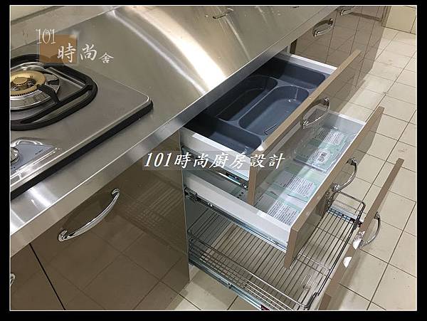 @不鏽鋼檯面一字廚房設計 廚具工廠直營 作品分享:德惠街陳公館(100).JPG @不鏽鋼檯面一字廚房設計 廚具工廠直營 作品分享:德惠街陳公館(100).JPG