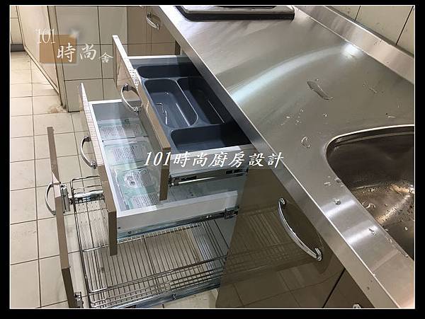 @不鏽鋼檯面一字廚房設計 廚具工廠直營 作品分享:德惠街陳公館(99).JPG @不鏽鋼檯面一字廚房設計 廚具工廠直營 作品分享:德惠街陳公館(99).JPG