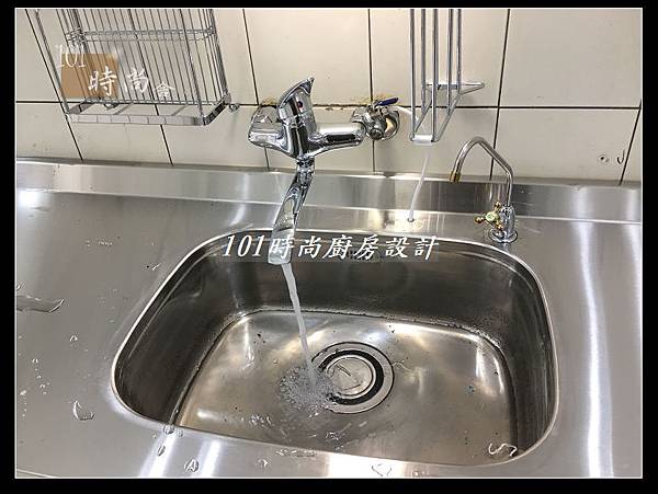 @不鏽鋼檯面一字廚房設計 廚具工廠直營 作品分享:德惠街陳公館(106).JPG @不鏽鋼檯面一字廚房設計 廚具工廠直營 作品分享:德惠街陳公館(106).JPG