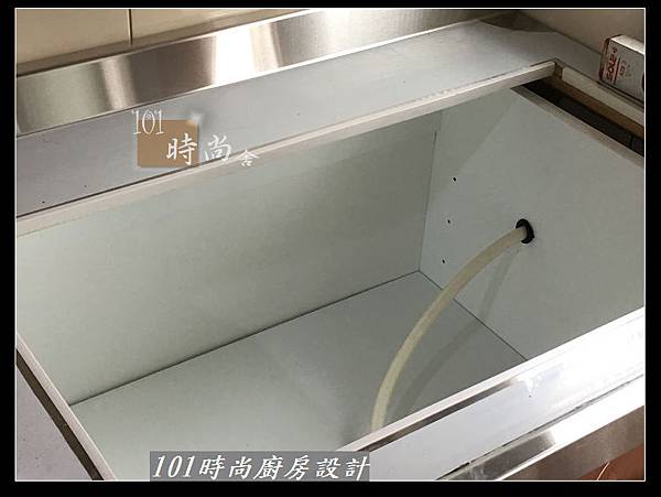 @不鏽鋼檯面廚房設計一字型作品-萬大路張公館(20).JPG