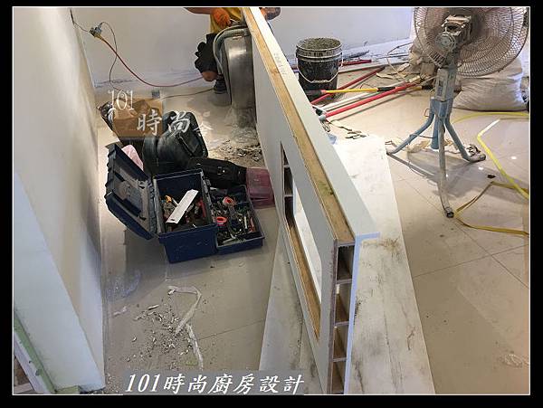 @一字廚房設計 廚具工廠直營 人造石檯面 L字型廚房設計作品-新北市新店徐公館(21).JPG