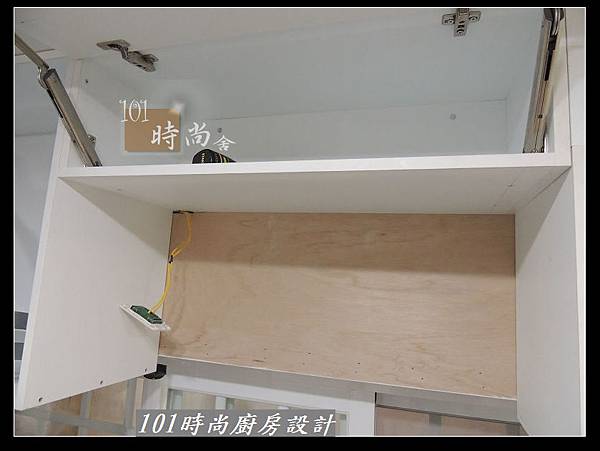 @二字型廚具 系統廚具工廠 人造石檯面二字型廚具 作品-板橋許公館-(5).jpg