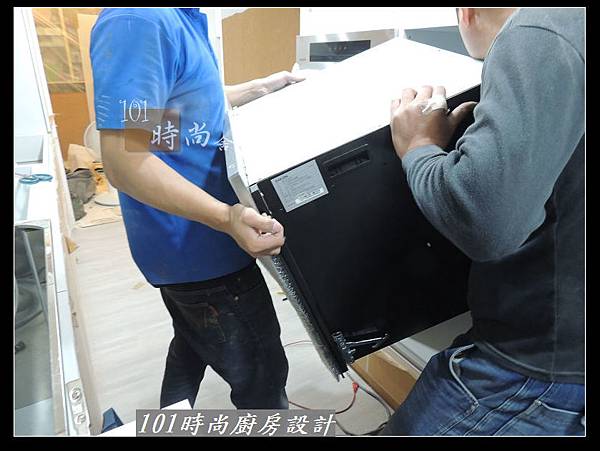 @二字型廚具 系統廚具工廠 人造石檯面二字型廚具 作品-板橋許公館-(100).jpg