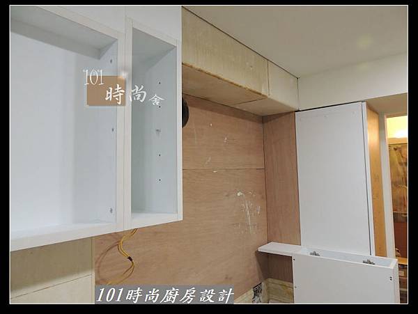 @二字型廚具 系統廚具工廠 人造石檯面二字型廚具 作品-板橋許公館-(8).jpg