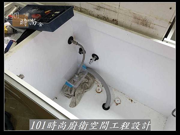 @L字型廚房設計 廚具工廠直營 101時尚廚具設計 樂天人造石檯面 作品-和平東丁公館(19).jpg