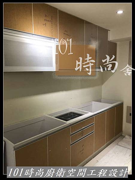 @推薦廚具工廠 廚具工廠推荐 101時尚廚具 台北 八里 桃園 中壢 新竹-101時尚一字型廚房設計 作品分享：新北市中和(57).jpg