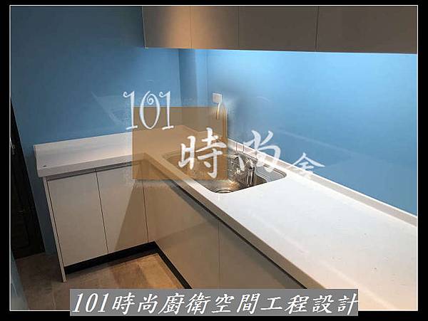 @台北廚具工廠直營 推薦廚具工廠 廚具推薦2020 台北廚具工廠推荐-101時尚廚具 台北 八里 桃園 中壢 新竹 宜蘭 人造石檯面 5面結晶門板門板+櫻花3機-作品分享台北市(139).jpg