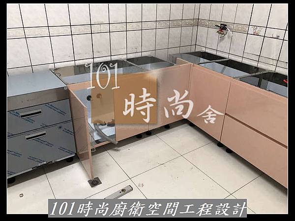 @不鏽鋼檯面工廠 達榮不鏽鋼檯面廚具-101時尚廚具 台北 八里 桃園 中壢 新竹 宜蘭 作品-鶯歌林公館(19)-5面結晶鋼烤門+櫻花二機+櫻花平面落地烘碗機(01).jpg