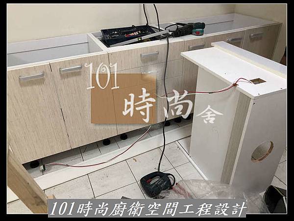 @美耐板門板 新北廚具工廠 廚具工廠推荐 101時尚廚具 台北 八里 桃園 中壢 新竹 -美耐板門板+櫻花3機-作品分享板橋民族路(00).jpg