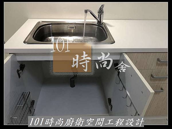 @美耐板門板 新北廚具工廠 廚具工廠推荐 101時尚廚具 台北 八里 桃園 中壢 新竹 -美耐板門板+櫻花3機-作品分享板橋民族路(18).jpg