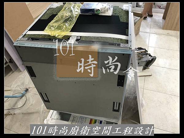 @新北廚具 推薦 賽麗石檯面 新北廚具工廠  101時尚廚具 台北 八里 桃園 中壢 新竹 -五面結晶門板+櫻花2機(10).jpg