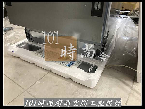 @新北廚具 推薦 賽麗石檯面 新北廚具工廠  101時尚廚具 台北 八里 桃園 中壢 新竹 -五面結晶門板+櫻花2機(11).jpg