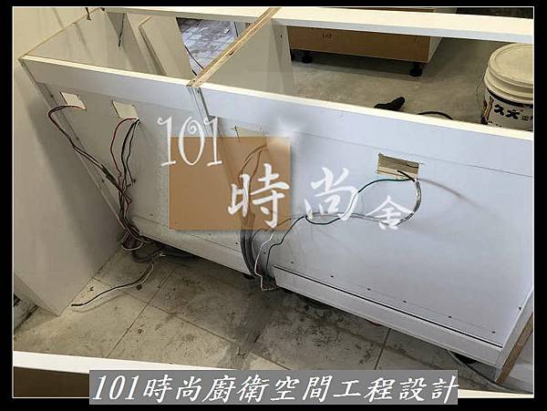 @新北廚具 推薦 賽麗石檯面 新北廚具工廠  101時尚廚具 台北 八里 桃園 中壢 新竹 -五面結晶門板+櫻花2機(24).jpg