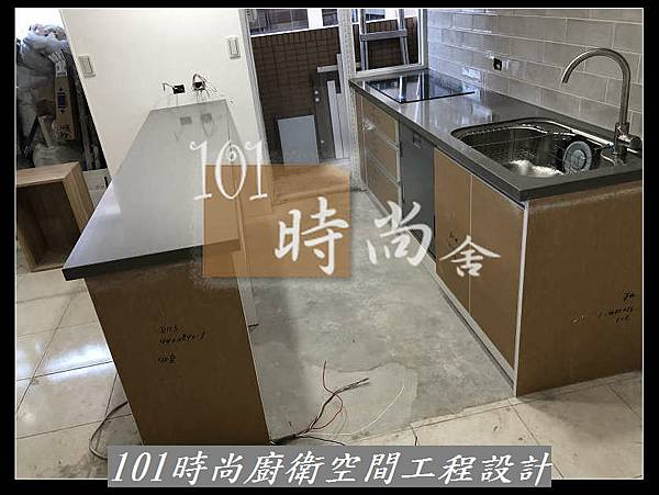 @新北廚具 推薦 賽麗石檯面 新北廚具工廠  101時尚廚具 台北 八里 桃園 中壢 新竹 -五面結晶門板+櫻花2機(39).jpg