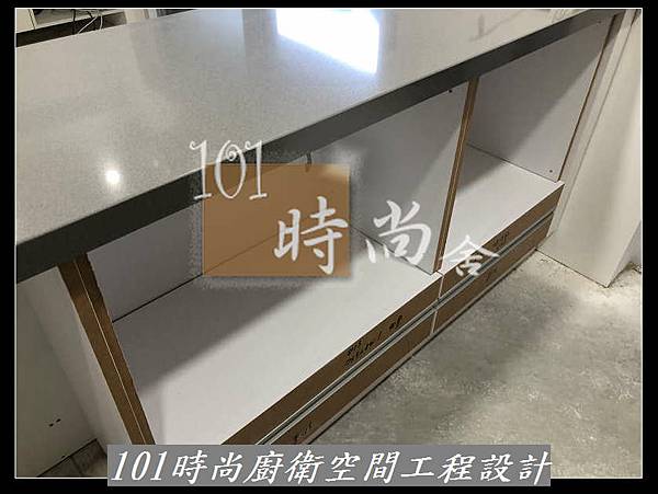 @新北廚具 推薦 賽麗石檯面 新北廚具工廠  101時尚廚具 台北 八里 桃園 中壢 新竹 -五面結晶門板+櫻花2機(63).jpg