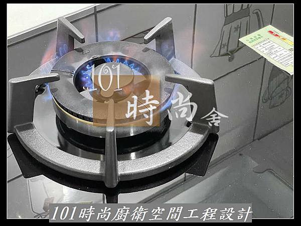 @廚具推薦 人造石檯面 系統廚具 橋廚具工廠推薦 廚具工廠直營101時尚廚具 台北 八里 桃園 中壢 新竹 宜蘭(01-1) (131).jpg