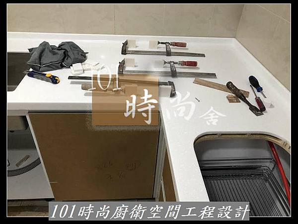 @新北廚具推薦 人造石檯面 系統廚具 新莊廚具工廠推薦 廚具工廠直營  101時尚廚具 台北 八里 桃園 中壢 新竹 宜蘭作品分享蘆洲(87).jpg