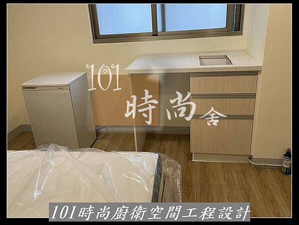 @美耐板門板 美耐板檯面 小套房廚具 桃園廚具工廠推荐-101時尚廚具 台北 八里 桃園 中壢 新竹 宜蘭 作品-台北(31).jpg