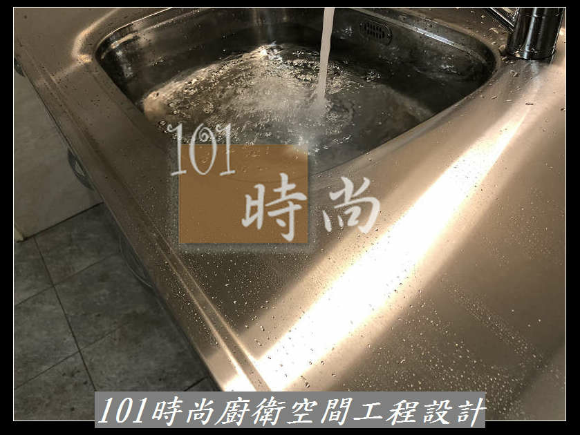 @不鏽鋼檯面 廚具 台北市廚具工廠直營 推薦廚具工廠 廚具推薦2021 北市廚具工廠推荐-101時尚廚具 台北 八里 桃園 中壢 新竹 宜蘭  系統廚具工廠直營 作品分享-台北市紹興北路(51).jpg