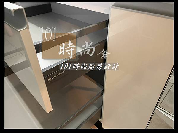 @桃園廚具工廠直營mobile01桃園廚具推薦人造石石英石推薦新北市廚具工廠推荐-101時尚廚具台北八里桃園中壢新竹宜蘭系統廚具作品分享-桃園宏昌十三街(41).jpg @桃園廚具工廠直營mobile01桃園廚具推薦人造石石英石推薦新北市廚具工廠推荐-101時尚廚具台北八里桃園中壢新竹宜蘭系統廚具作品分享-桃園宏昌十三街(41).jpg