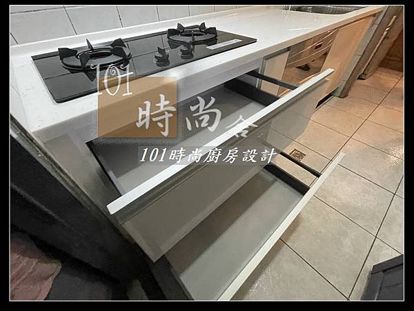 @桃園廚具工廠直營mobile01桃園廚具推薦人造石石英石推薦新北市廚具工廠推荐-101時尚廚具台北八里桃園中壢新竹宜蘭系統廚具作品分享-桃園宏昌十三街(42).jpg @桃園廚具工廠直營mobile01桃園廚具推薦人造石石英石推薦新北市廚具工廠推荐-101時尚廚具台北八里桃園中壢新竹宜蘭系統廚具作品分享-桃園宏昌十三街(42).jpg