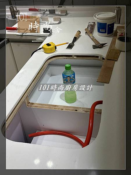 @三峽廚具 三峽廚具工廠 櫻花廚具ptt 廚具工廠直營 系統廚具櫥櫃工廠直營 新北市廚具工廠直營 推薦廚具工廠 桃園 中壢 系統廚具工廠直營 101時尚廚房設計作品分享-新北市中和明禮街(17).jpg