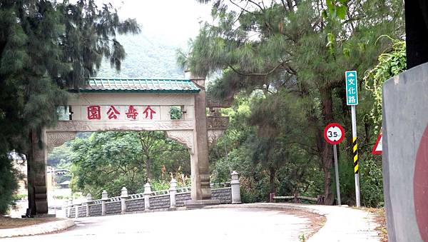 DSC07248-1.jpg DSC07248-1.jpg