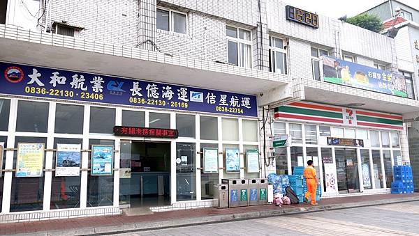 DSC07390-1.jpg DSC07390-1.jpg