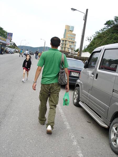 要回去發動車子