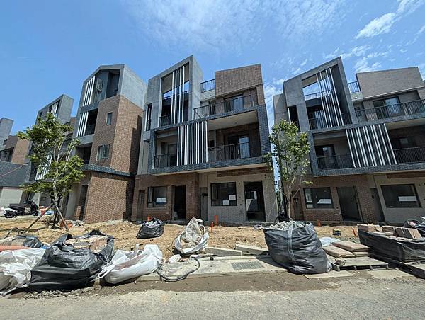 新竹透天別墅精選 沐清城二期BM3棟綠帶環繞美式透天 新