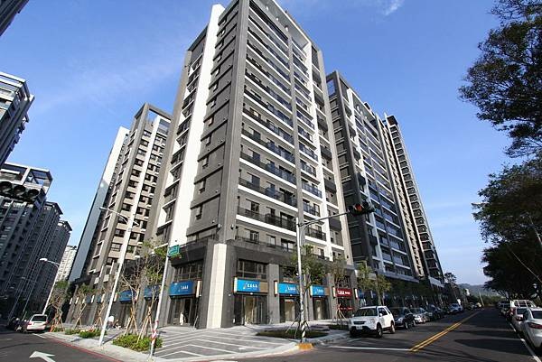 竹北兩房精選 文鼎為美大坪數兩房專任,禾寅縣三高指定度社