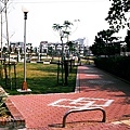 育英公園001.jpg