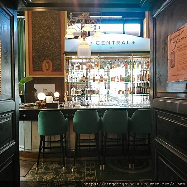 【咖啡館紀行】匈牙利布達佩斯。中央咖啡館Centrál Ká