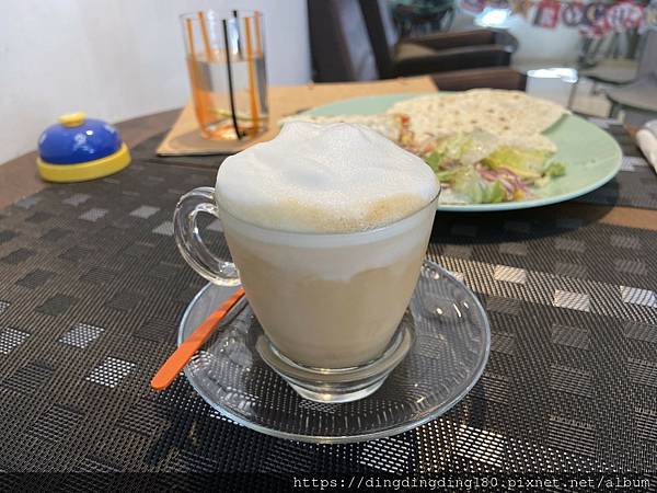 Ricci Cafe8