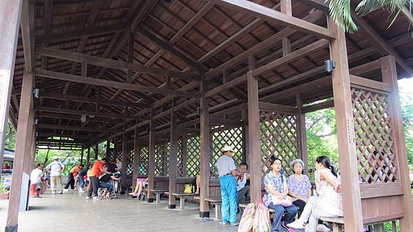 龜山島之旅, 湯圍溝溫泉公園