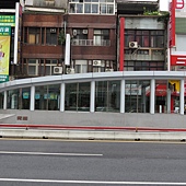 台北捷運, 綠線, 松山線, 松山站, 1號出口