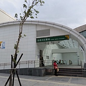 台北捷運, 綠線, 松山線, 台北小巨蛋站, 2號出口