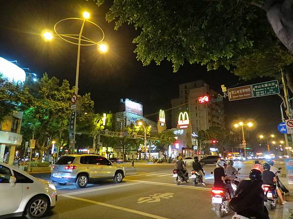 悅庭牙醫診所, 交通資訊 悅庭牙醫診所, 交通資訊