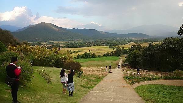 Day 3-213 Love in Pai