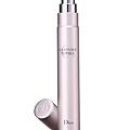 Dior 逆時全效無痕亮眼精華 15ml NT$2,700.jpg