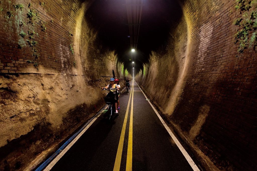 328be8b4-6c17-48b0-8e6f-282489839d42.jpg 328be8b4-6c17-48b0-8e6f-282489839d42.jpg