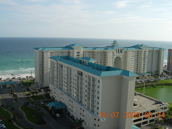 在佛羅里達的飯店中眺望美麗景色