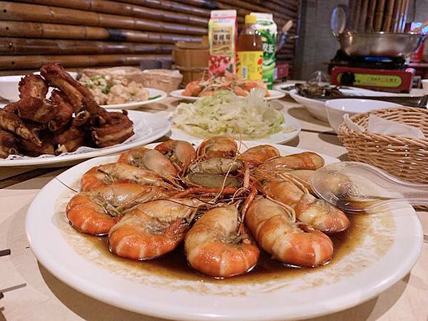 竹北美食-黃金海岸活蝦餐廳