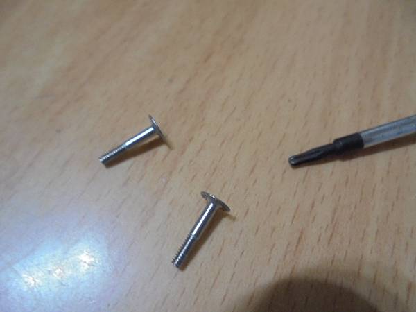 【折斷接口】三個品牌2TB/4TB硬碟九顆→3.5吋裸碟裝在 【折斷接口】三個品牌2TB/4TB硬碟九顆→3.5吋裸碟裝在