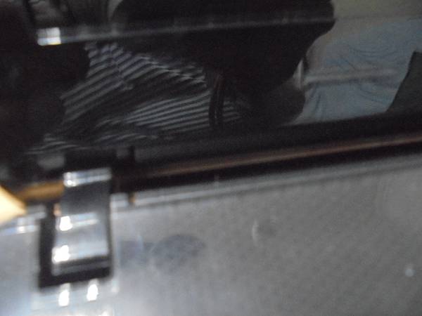 【水柱噴灑】ASUS華碩U31S筆記型電腦無人在家時突然冒