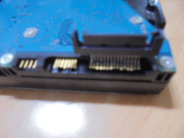 【SATA接座】三個品牌2TB/4TB硬碟九顆3.5吋裸碟