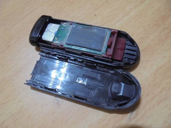 【撞斷接線】SanDisk晟碟Cruzer Glide12