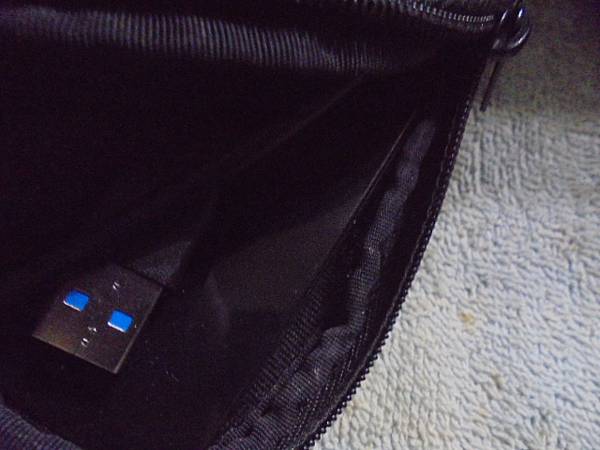 【旅遊照片】Apacer宇瞻AC2331TB外接式硬碟連接