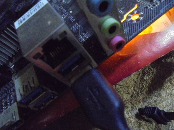 【通電檢測】TOSHIBA東芝V6愛線碟1TBBASICS