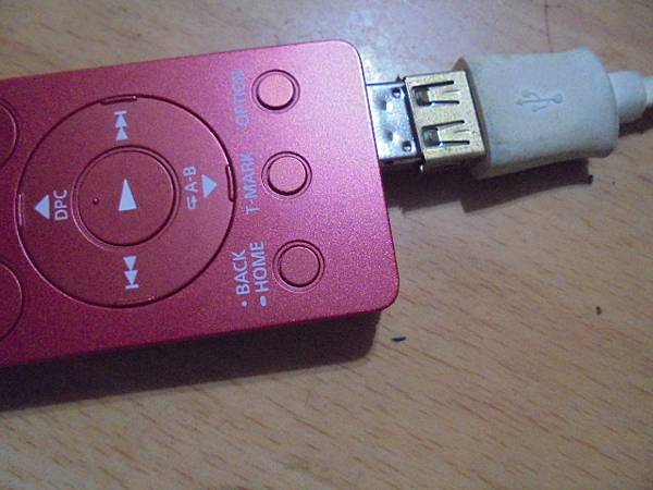 【傳輸正確】SONY索尼ICD-UX560F4GB錄音筆使